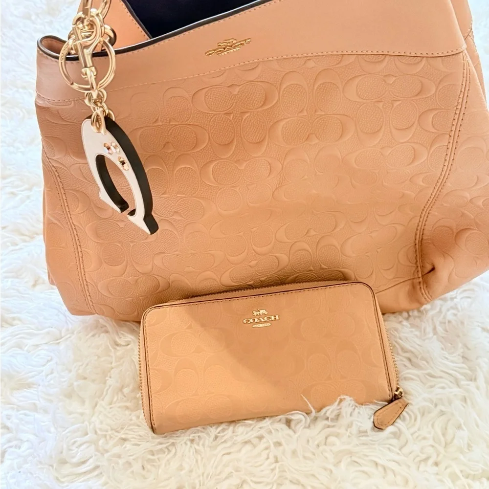 Coach Lexy Shoulder Bag Bundle